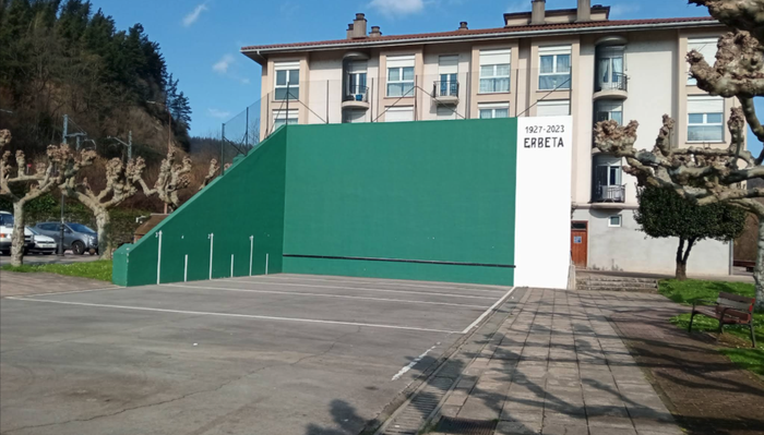 Bihartik aurrera Erbeta pilotalekua ez da erabilgarri egongo