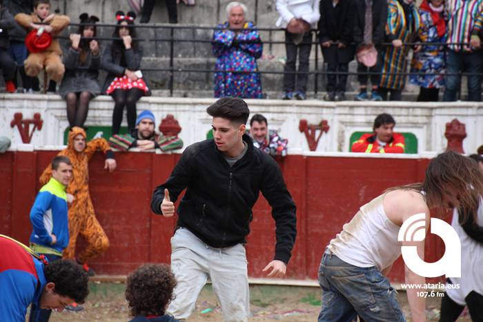 Zezenak adarrak okerrak ditu 92 1488277685727