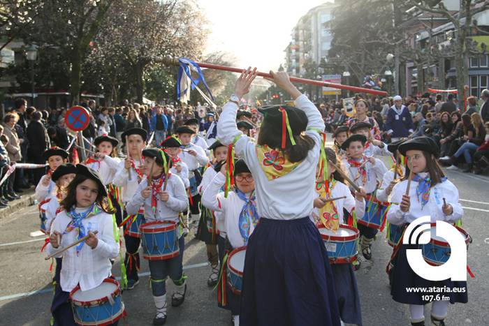 Makilkari trebeak 44 1488050556383