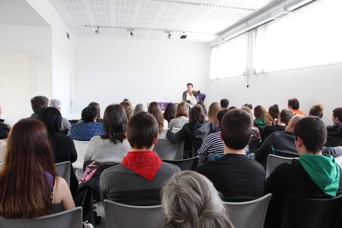 Gazte izateak ez duelako adi 2 1523733263785