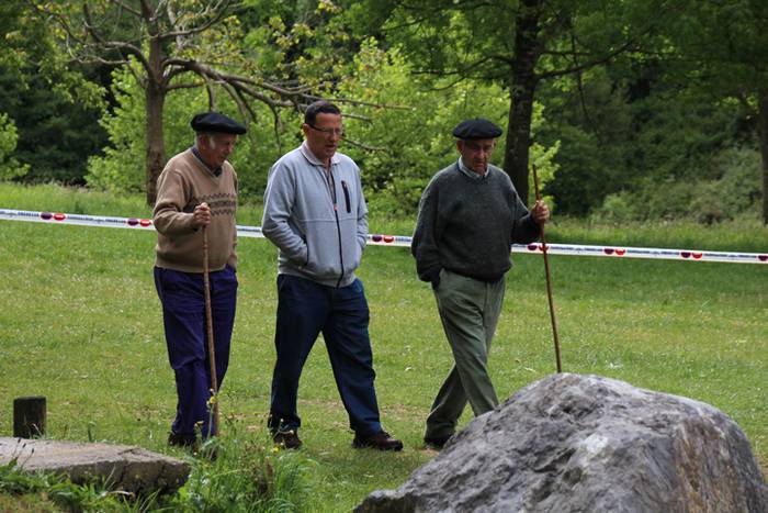 Amasamendira bota dute ganad 19 1493649232901