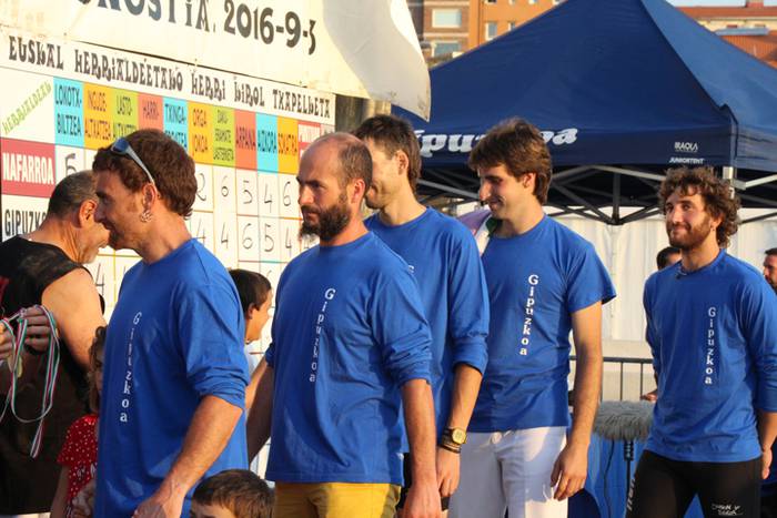 Txapel berdinduena, gipuzkoarren buruan 114 1473086051616