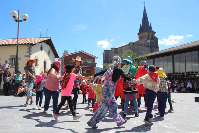 Maskaradak herriz herri 44 1494160485022