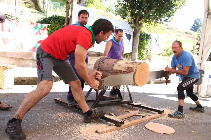 Uganetarrak gehiago izan dir 21 1537014408877