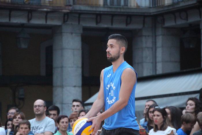 12. Hondartza Bolei Txapelke 35 1662232747444