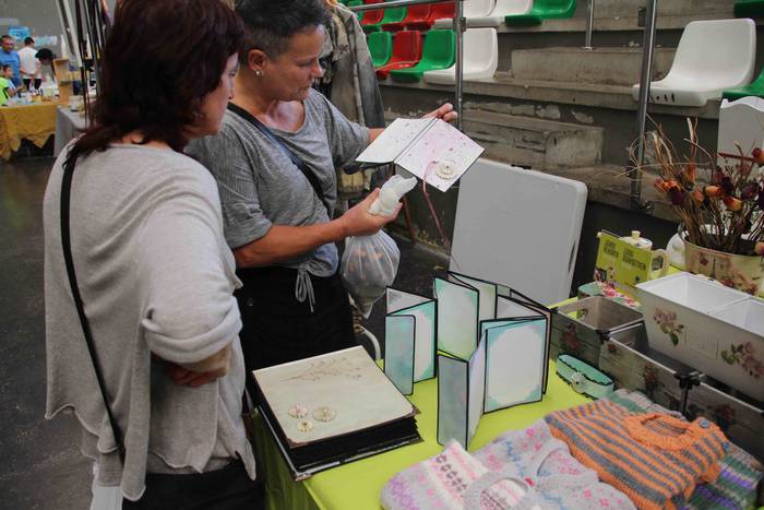 Zizurkil herrigunea Azoka Be 25 1570974690659