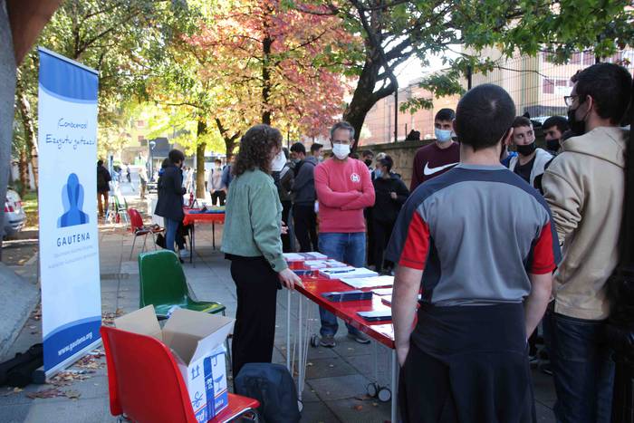 Boluntariotza Azoka, 2021, T 26 1635351638244