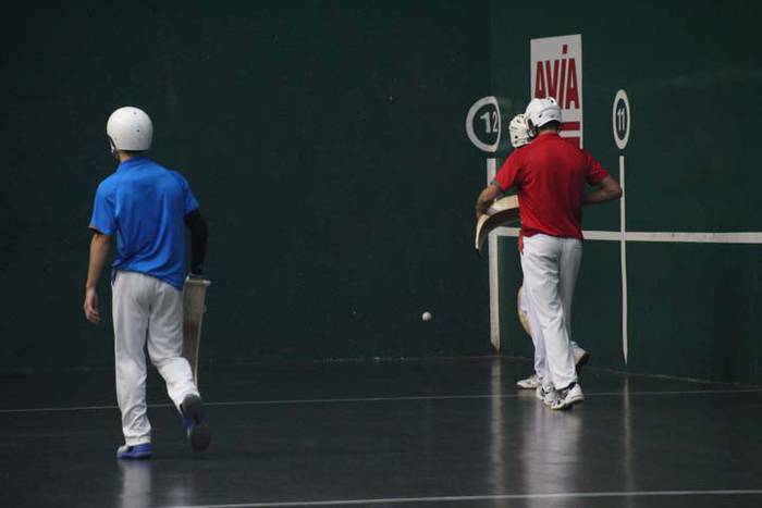 ZESTA PUNTA ELOLAREN OROIMEN 31 1512735446129