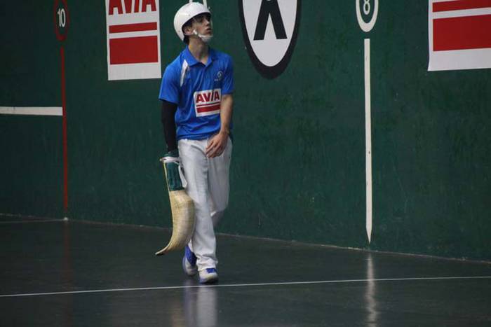 ZESTA PUNTA ELOLAREN OROIMEN 22 1512735402050