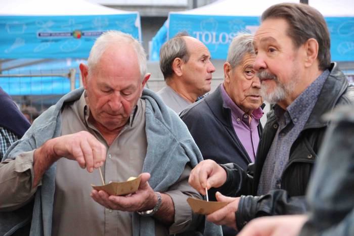 5.000 kilo txanpinoi saltsan 29 1571486545392