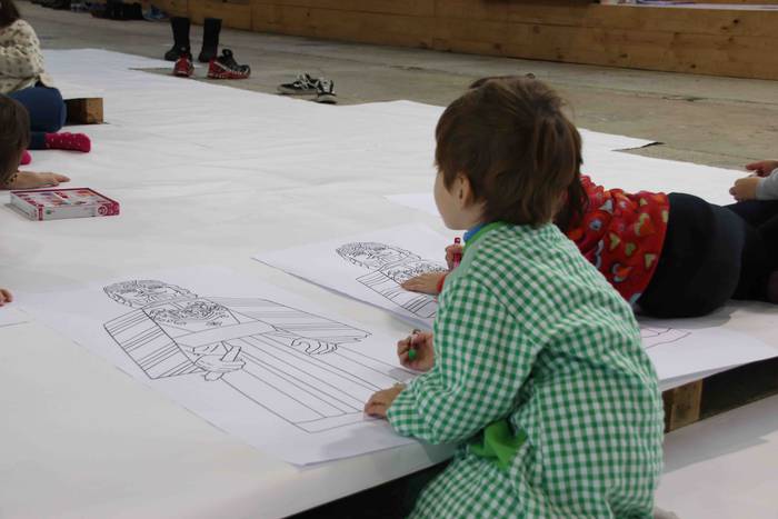 Erraldoi eta buruhandien tai 9 1577095518623