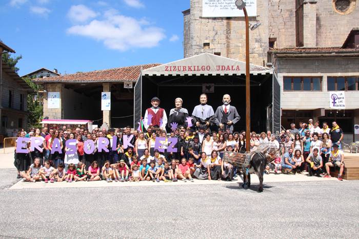 ZIZURKILGO JAIAK 2017. TXUPI 8 1502547352819