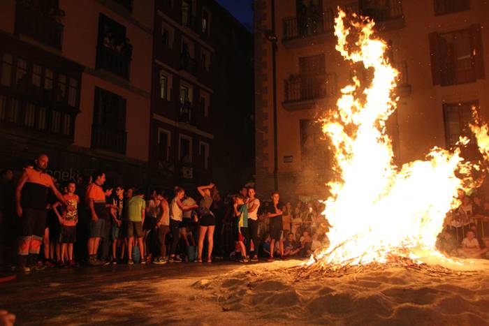 Salto bat, desio bat 63 1498259339335