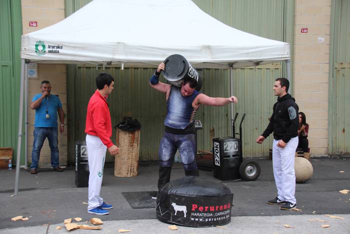 Euripean ere festa aurrera 26 1474824671056