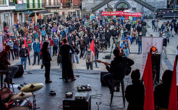 M1 manifa kontseilu sozialis 8 1620035799005