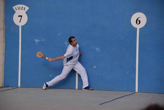 Txapelak jantzi dituzte 52.  3 1627714810845