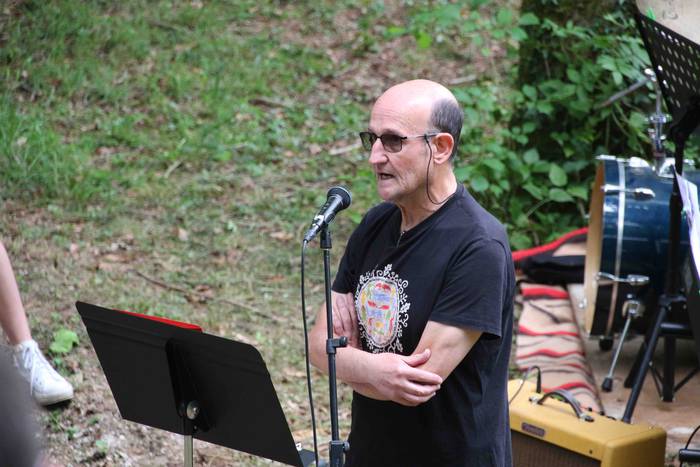 Basoaren erdi-erdian 3 1623508582059