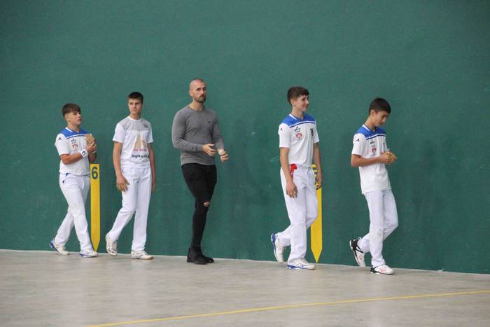 Berrobiko Urreburu pilotalek 44 1664038231717