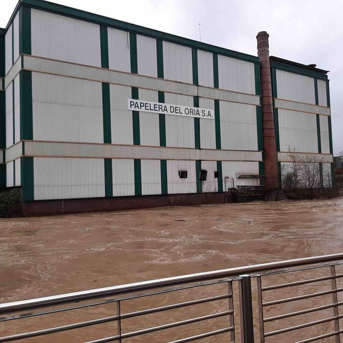 Urak eta lurrak gain hartu d 21 1639129523700