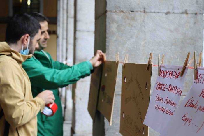 “Plazak aldarriz betetzeko”  11 1591530811402