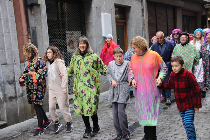 Dianak esnatu du Zaldunita 60 1551613020178