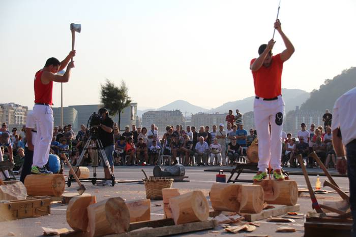 Txapel berdinduena, gipuzkoarren buruan 83 1473085802729