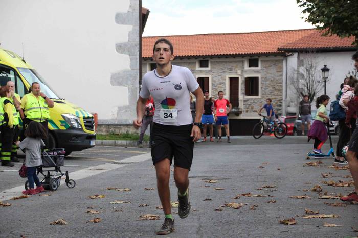 Iñaki Olano eta   irabazle E 145 1571509874085