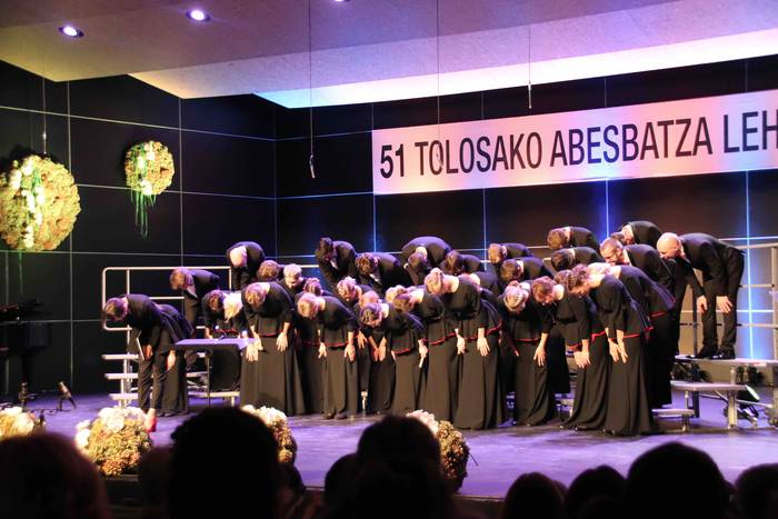 Batavia Madrigal Singers, ik 32 1572636834558