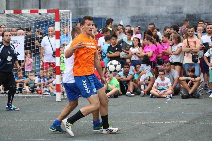 Antrax taldeak irabazi du Sa 34 1532514951102