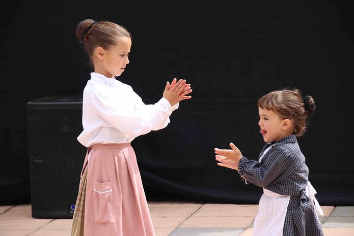 Euskal dantzek harrobia dute 89 1567950094140