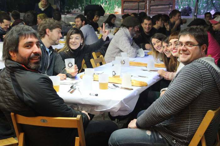 Zutik iraun aurretik, bazkal 11 1513435867853