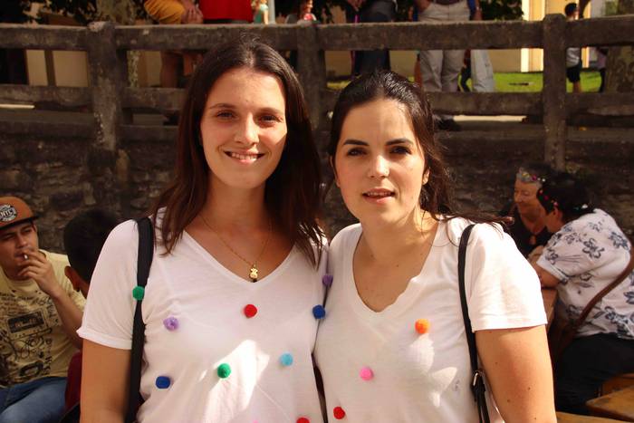 Kalean gora eta behera, kuad 79 1564506837203