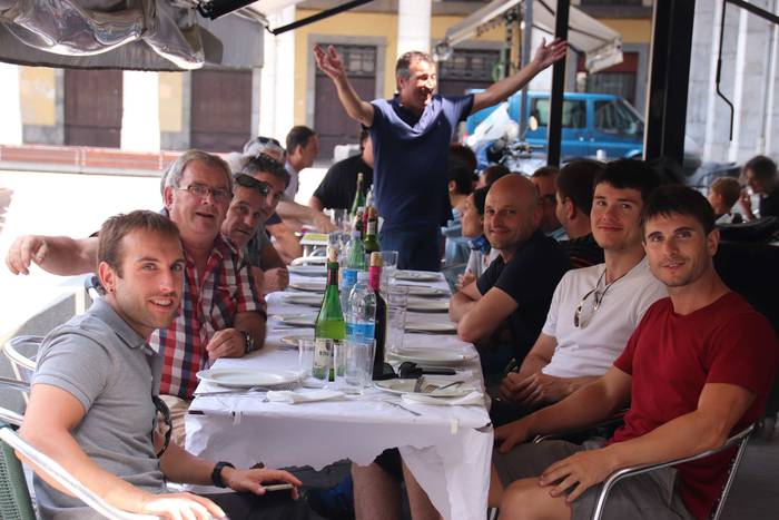 Vespa eta scooter topaketa,  4 1531665786054