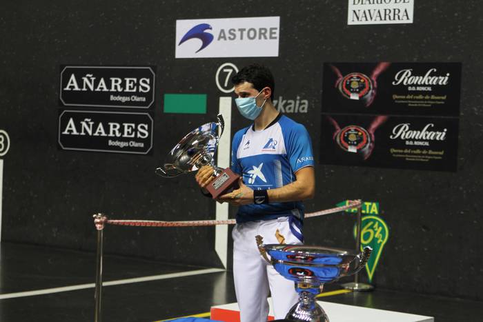 Erik Jaka eta Jokin Altuna,  35 1606683824895