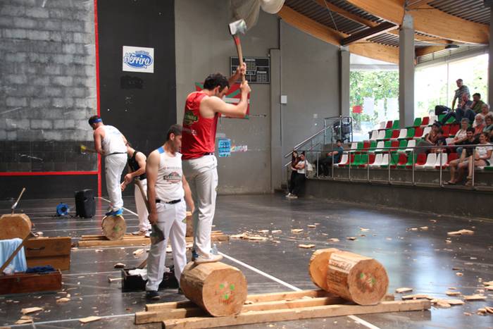 Zizurkilgo baserritarrek eur 11 1494860196262