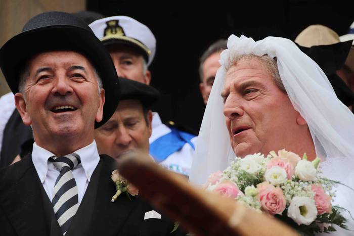 Ezkontza konpartsaren 50. ur 31 1564142806864