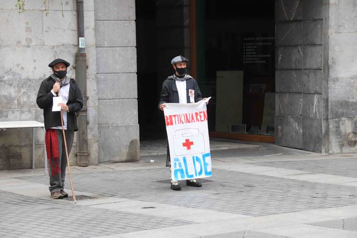 Gutuna eta ikatza Tolosako U 2 1608816469466