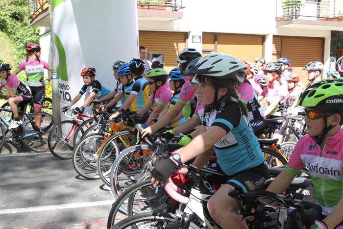 Zizurkilen txirrindulariak 2 1492882794190