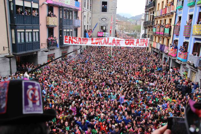 Ostegun Gizeneko txupinazoa  147 1551364410394