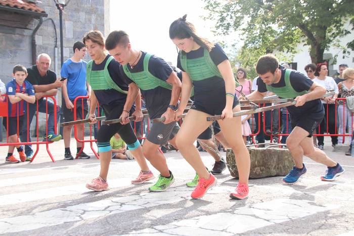 Harria, triala eta txakolina 33 1568486175178