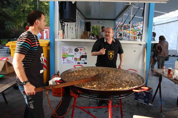 Tolosa CF-ko neskek bota dut 2 1572024403004