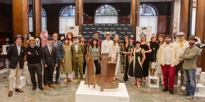 Erakusketa. 'Txapelarte'