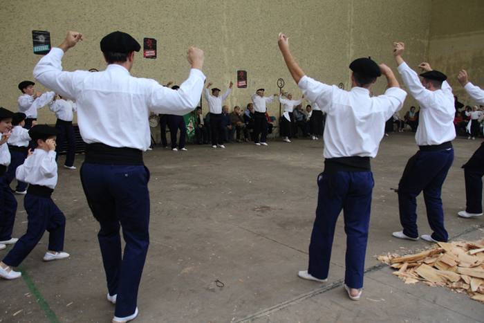 Ingurutxoa Bedaioko ikur 46 1505070444527