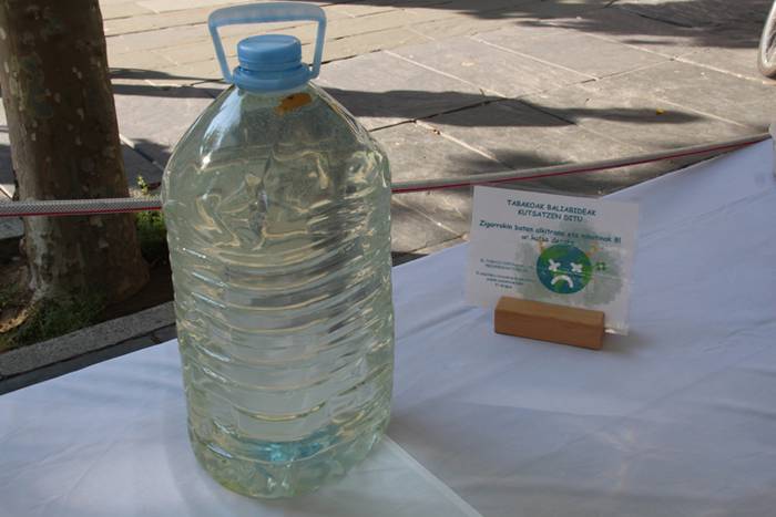 Kerik gabeko ingurune baten  14 1496254989719