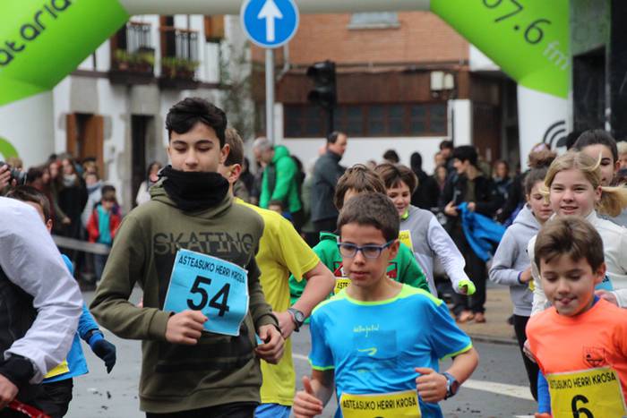 Hirugarrenez, elkartasuna El 28 1515333998927