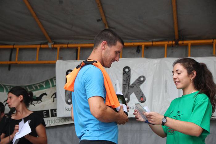 Zaldi gainean lasterka Abalt 45 1498413281211