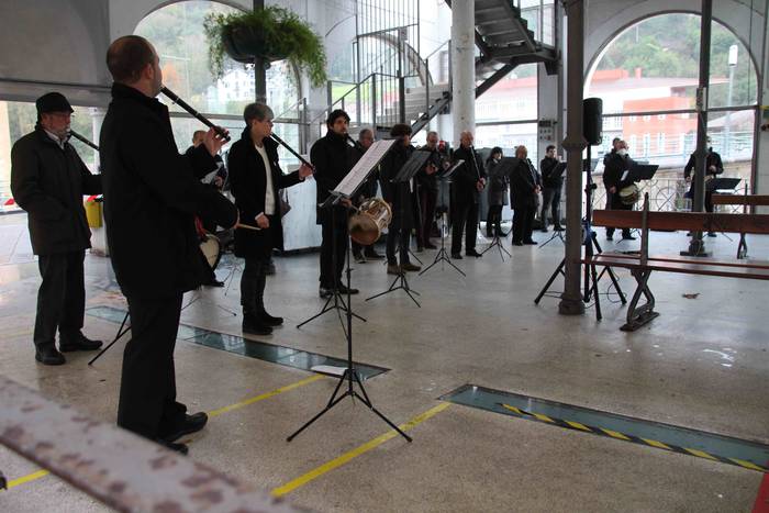 tolosako udal txistulari ban 9 1607435346504