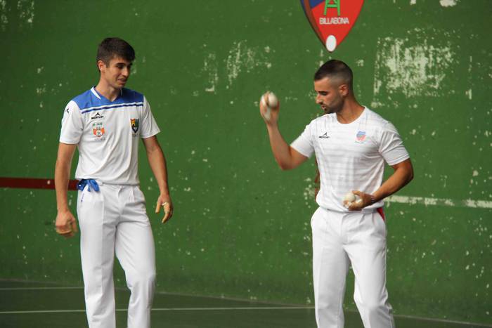 Elola-Etxeberria bikotearent 37 1594495140708