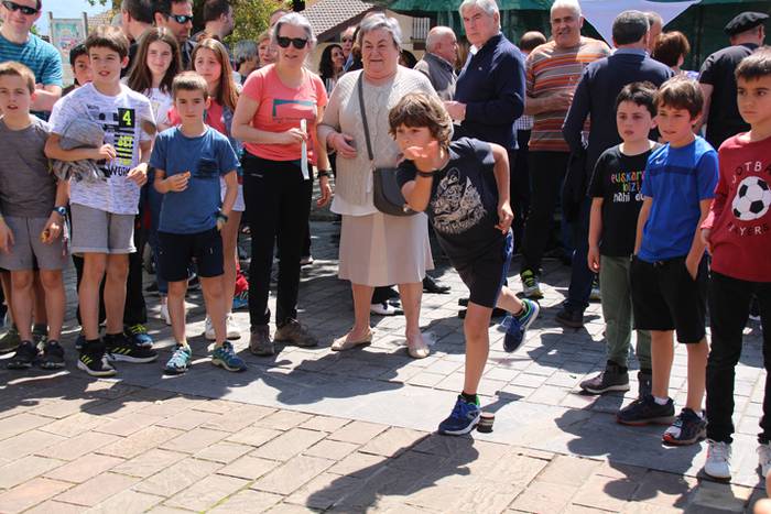 Hamaiketakoa eta toka Santak 8 1525613650264