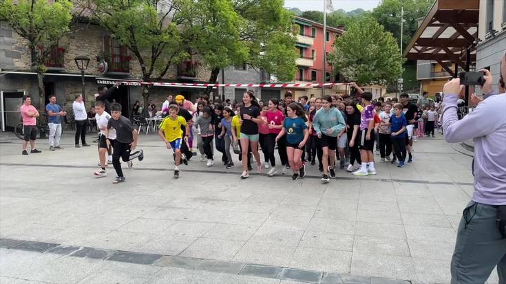 Bizipozaz ospatu dute Elkartasun Kilometroa Ibarran